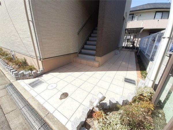 メゾン　Ｆ エントランス
