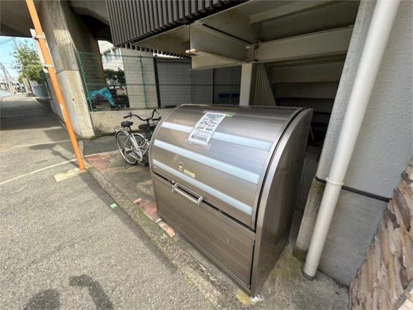 CoLaBo西北ガーデンズ エントランス