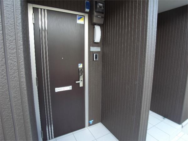 カーサ　フォンターナ エントランス