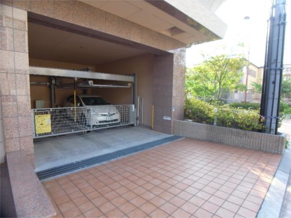ステーションコート　ノース 駐車場