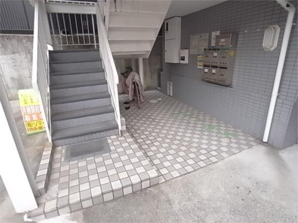 ユーコート エントランス