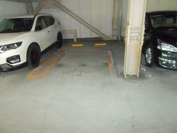 ワコーレ須磨名谷ステーションフラッツ 駐車場