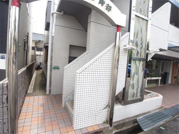 グリーンノート青谷 エントランス
