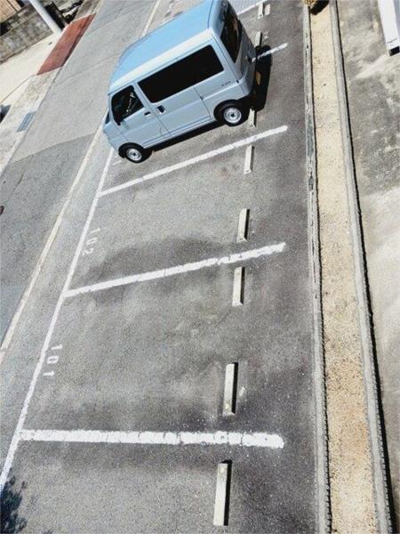 ハイツオリーブ 駐車場