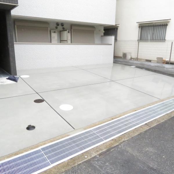 ヴィオーラ西宮 駐車場