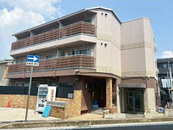 ハイネス門戸 外観