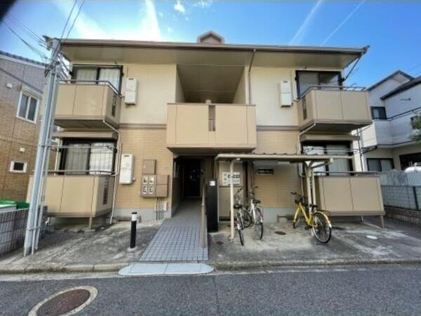 クライネブルーメ 外観