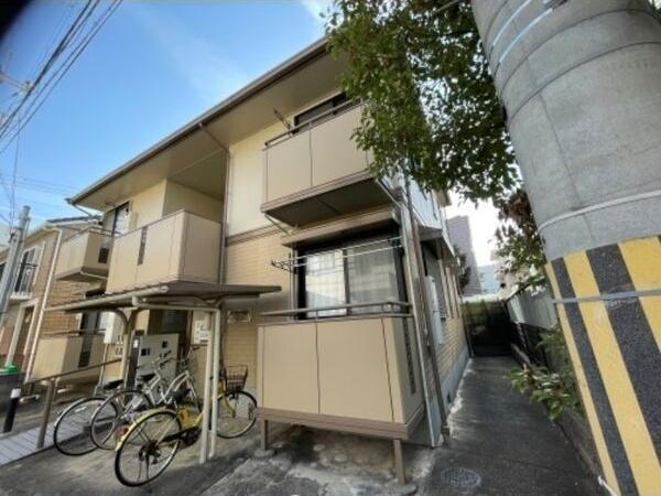 クライネブルーメ 外観