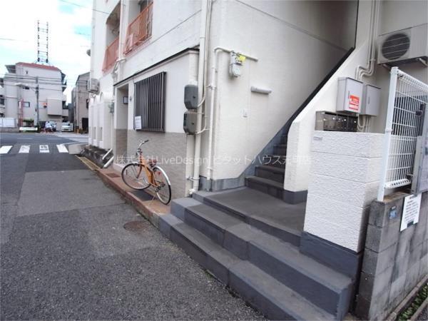 平野マンション エントランス