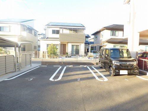 プリマ・ステラ 駐車場