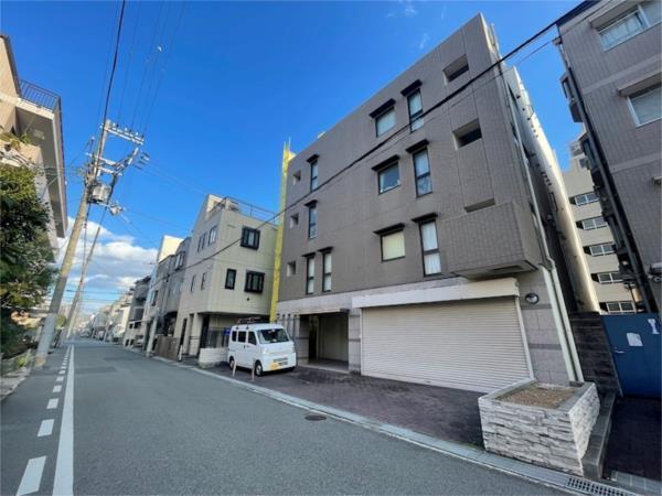 ジェヌイン本山 外観