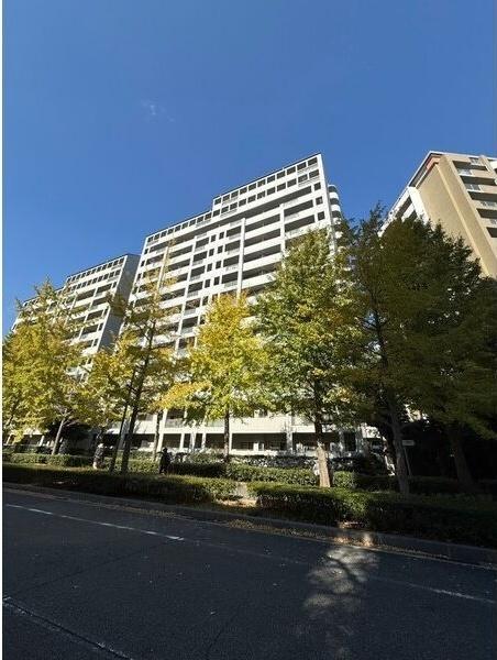 RICウエストコート四番街南棟2号館 外観