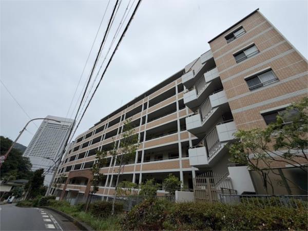 ロイヤル神戸北野通り 外観
