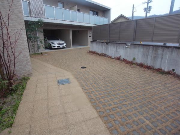グランジュテビューイワゾノ エントランス