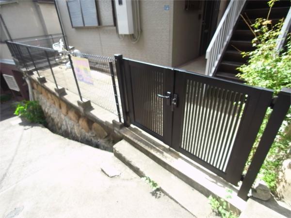 岡田ハイツ エントランス