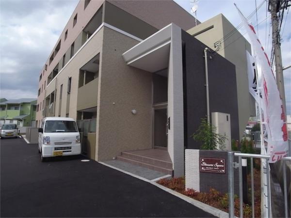 ブロッサムズ・スクエア エントランス