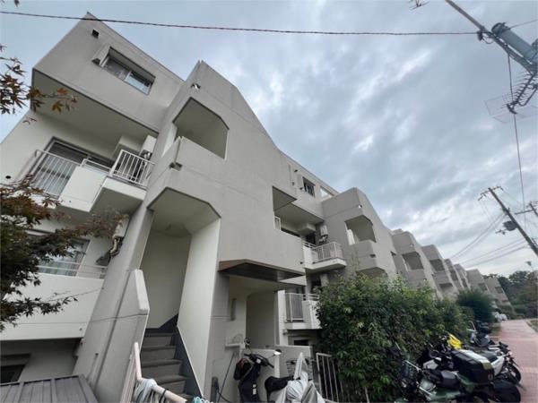鈴蘭泉台第二住宅５号棟 5 外観
