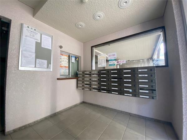 栄町ダイヤハイツ エントランス
