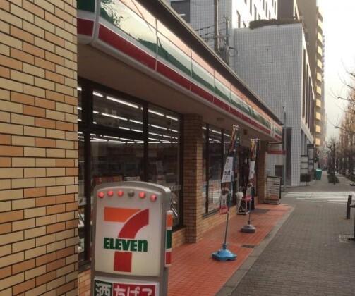 セブン-イレブン 大阪宮原２丁目店：532m