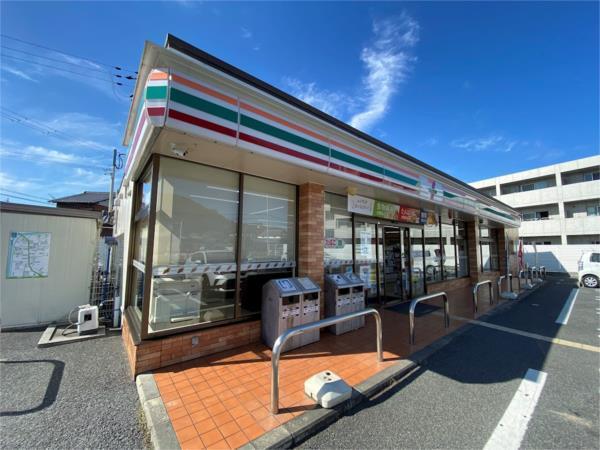 ファミリーマート うかいや阿成店：4554m