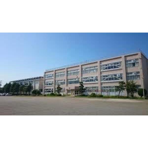 木更津市立木更津第二小学校：1517m