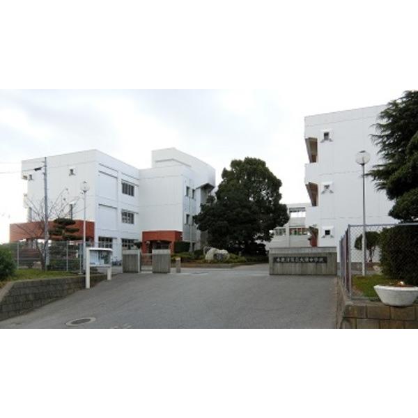 木更津市立太田中学校：782m