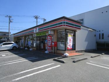 セブンイレブン袖ケ浦福王台店：232m