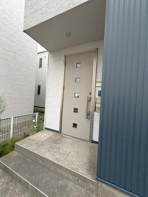 奈良輪テラスハウス（3） 玄関