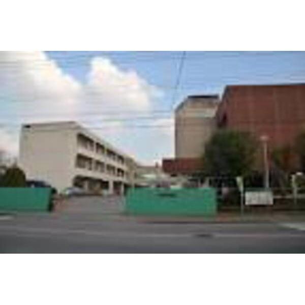 木更津市立請西小学校：651m
