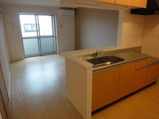 カーサ　ドゥーエ 部屋画像