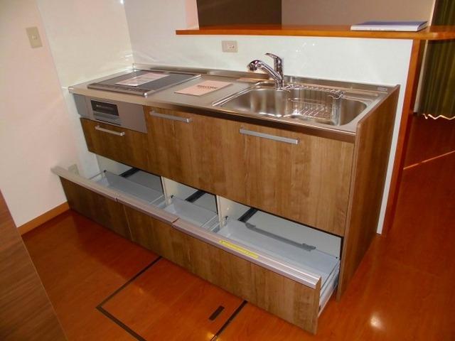 コーポフロンティアⅡ（香） 部屋画像