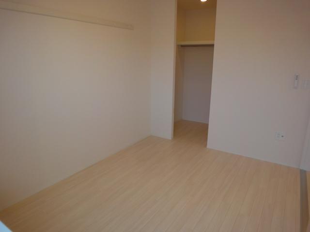 ユニヴァリィ　ノースエイト 部屋画像