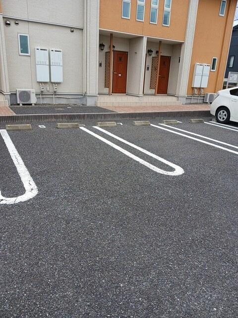 ブライト・ヒルサイトＢ（103） 駐車場