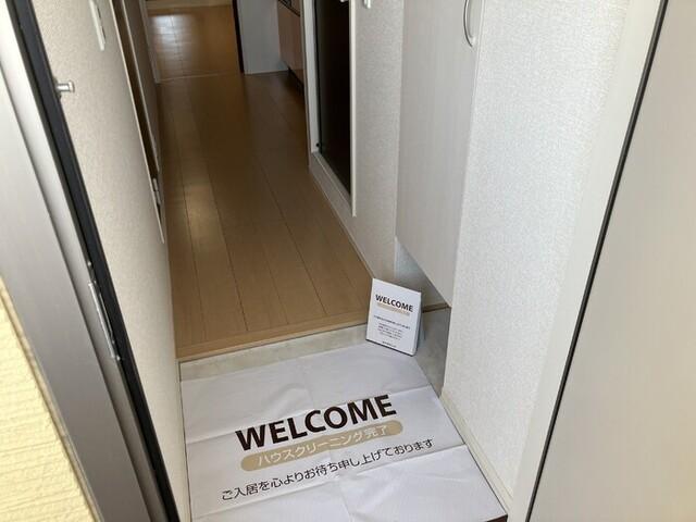 ルクティア（305） 玄関