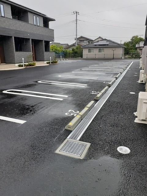 ヒカルサ富津Ⅱ（201） 駐車場