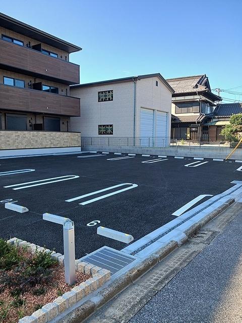ルポン　ボヌール（201） 駐車場