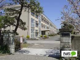木更津市立木更津第一中学校：676m