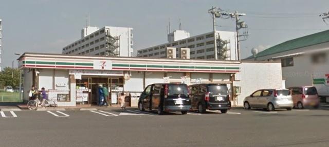 セブンイレブン君津南子安4丁目店：411m