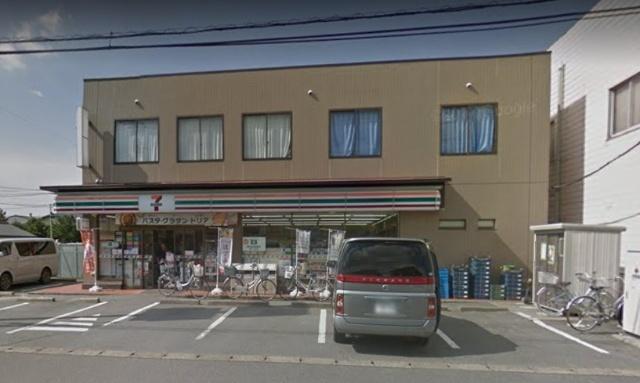 セブンイレブン木更津岩根店：104m