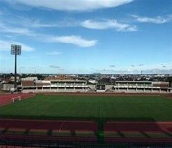 市原緑地運動公園：900m