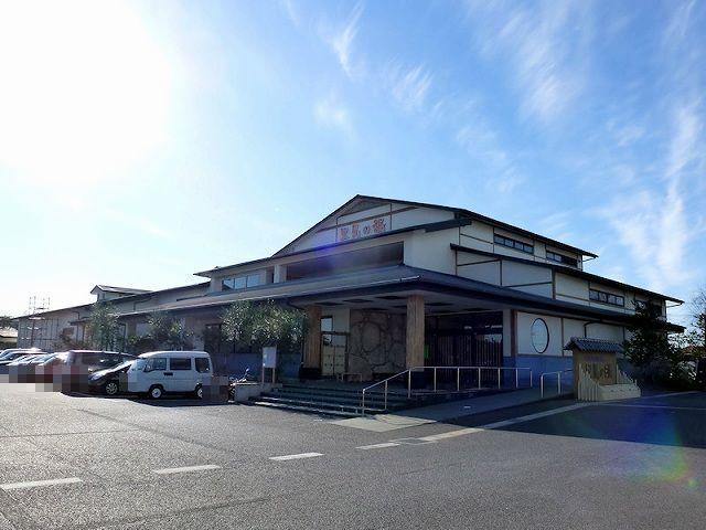 南総城山温泉里見の湯：600m