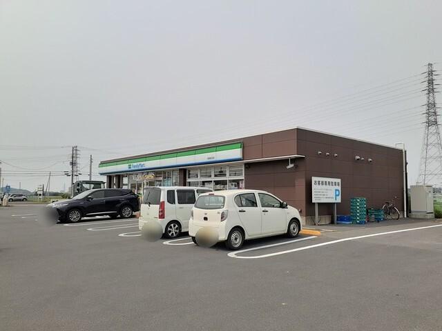 ファミリーマート君津貞元店：600m