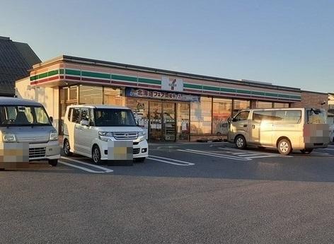 セブンイレブン富津下飯野店：220m