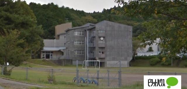 君津市立周南小学校：693m