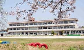 市原市立国府小学校：999m