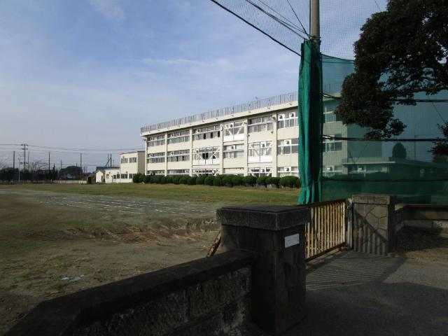 木更津市立金田中学校：1155m