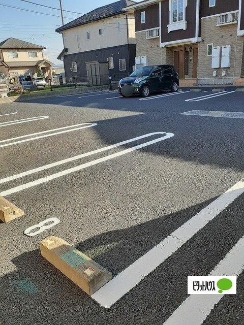 アルモニーⅡ（203） 駐車場