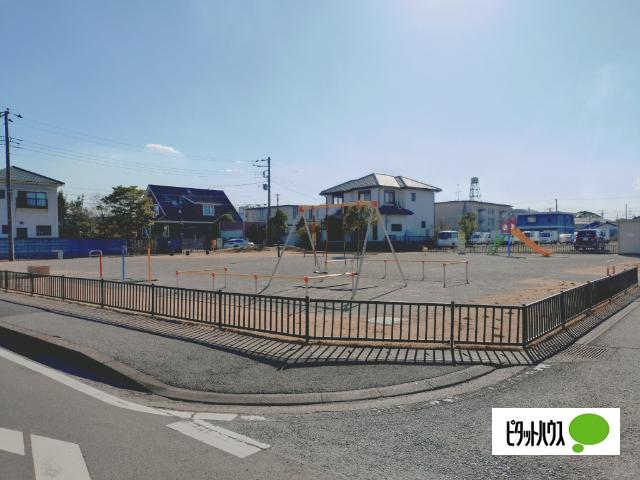 徒歩1分に公園有♪