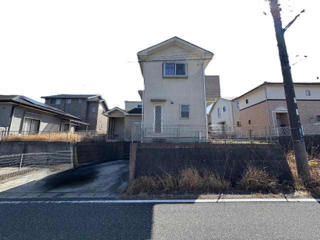 スーパー、コンビニ、ドラッグストアが徒歩3〜7分圏で揃います！