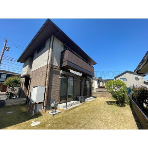 庭先は約４Mございます♪